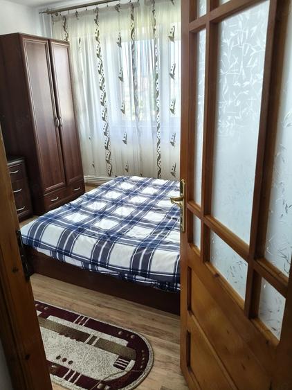 Apartament cu 2 camere decomandat în Rovine