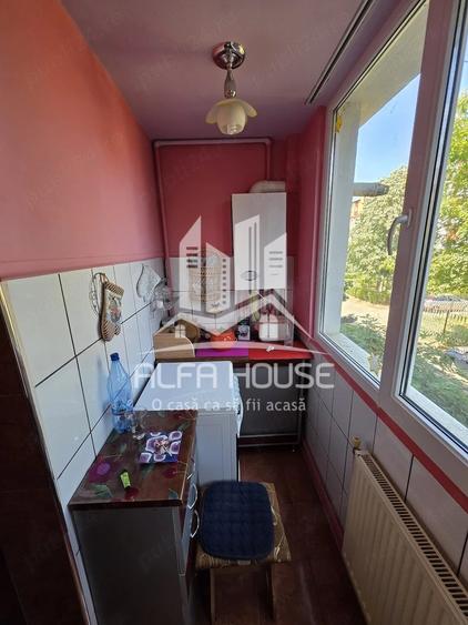 Apartament cu 2 camere decomandat în Central