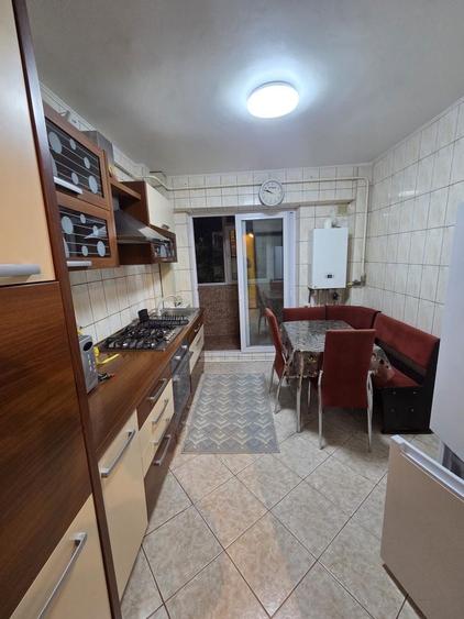 Apartament cu 2 camere decomandat în Vărsătura