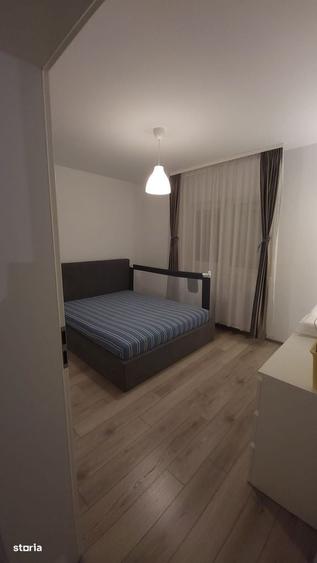 Casă cu 3 camere în Săbăreni