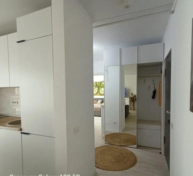 Apartament cu 2 camere decomandat, mobilat în Parcul Carol
