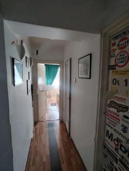 Apartament cu 3 camere semidecomandat, mobilat în Drumul Taberei — fotografia 3
