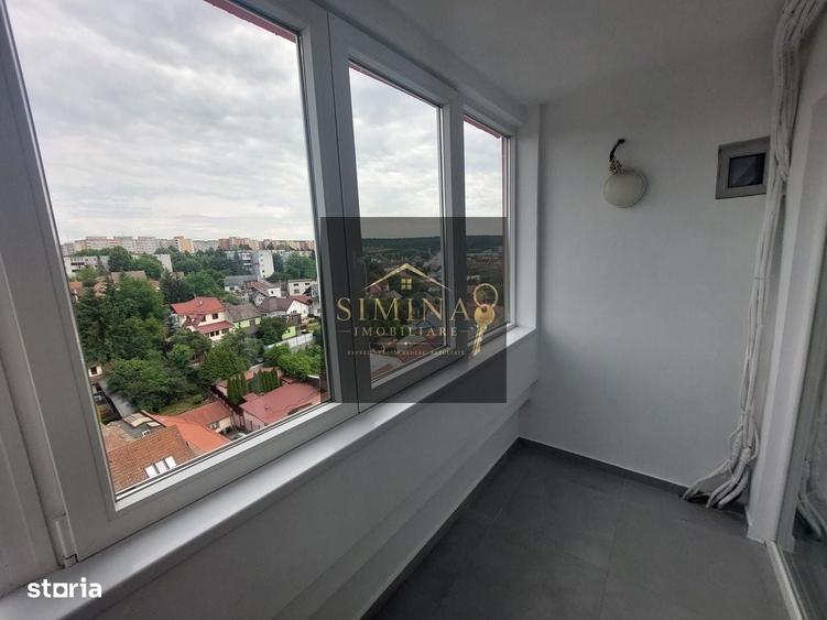 Apartament cu 4 camere decomandat în Gării