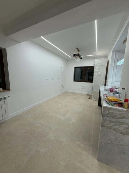 Casă cu Teren 650 Mp în Central