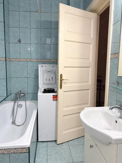 Casă cu 3 camere cu Teren 400 Mp în 1 Mai