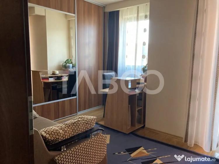 Casă cu 7 camere cu Teren 514 Mp în Central