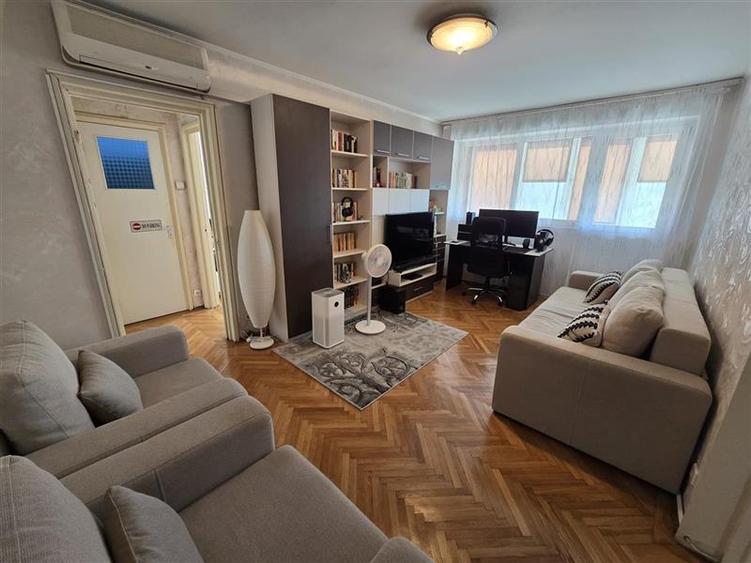 Apartament cu 2 camere decomandat, mobilat în Ferdinand