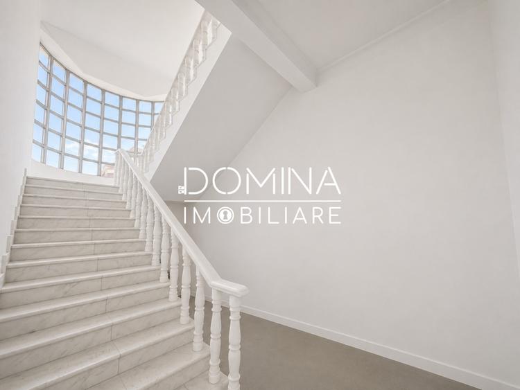 Spațiu comercial, de 220 mp, în Central