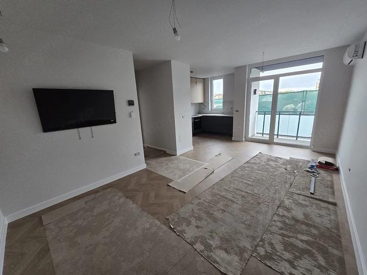 Apartament cu 2 camere decomandat în Aradului