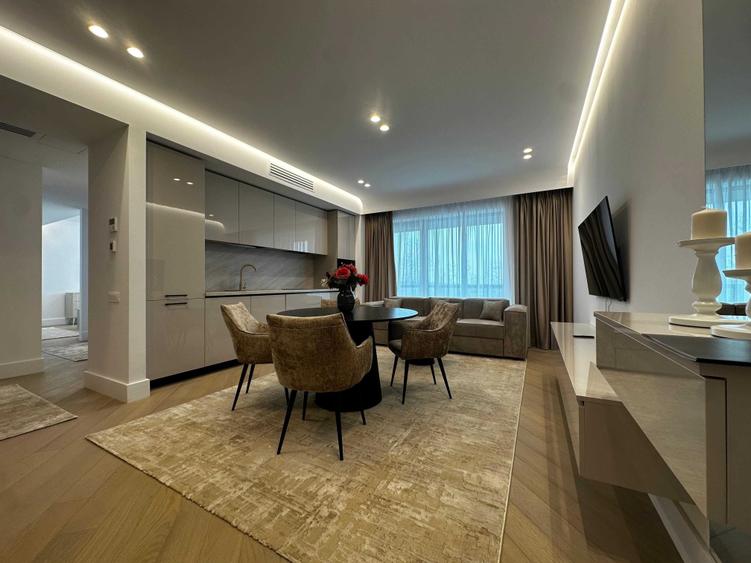 Apartament cu 2 camere decomandat în Central