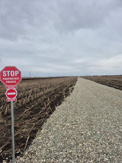 Teren Construcții intravilan de 500 mp, în Stupini