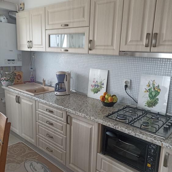 Apartament cu 2 camere decomandat în Lăpuș Argeș
