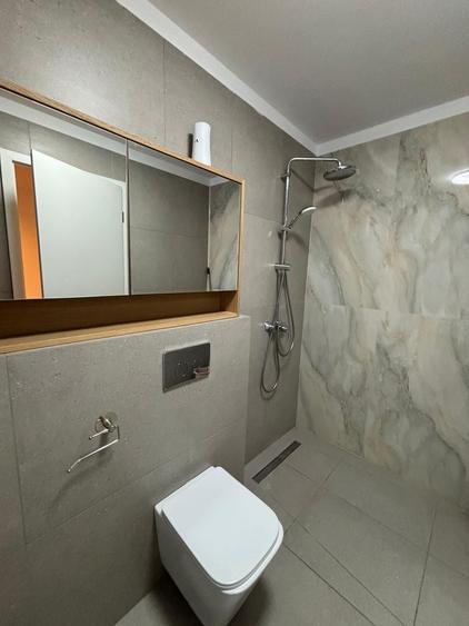 Apartament cu 3 camere în Colentina