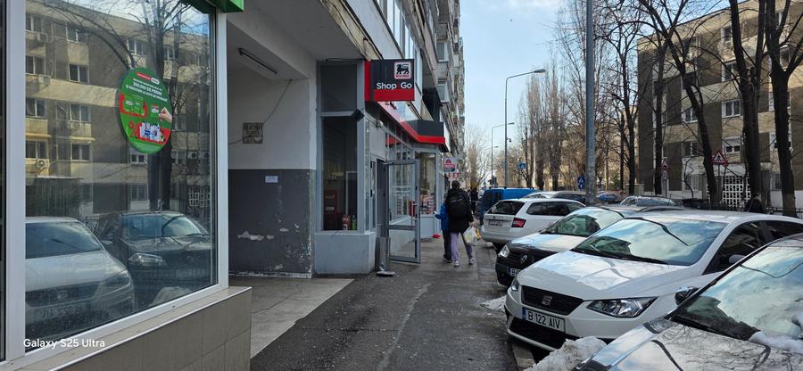 Spațiu comercial, de 100 mp, în Militari