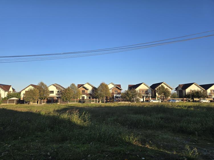 Teren Construcții intravilan de 12200 mp, în Năvodari
