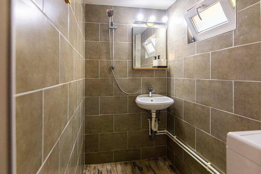 Hotel/Pensiune, de 270 mp, în Costinești