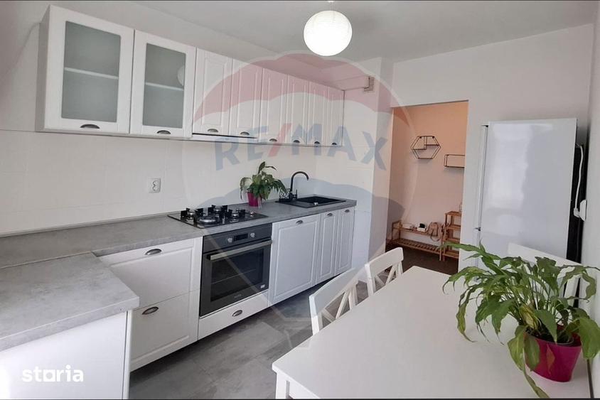 Apartament cu 2 camere de inchiriat zona 7 Noiembrie - 9