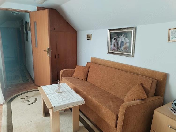 Casă cu 5 camere cu Teren 1016 Mp în Central