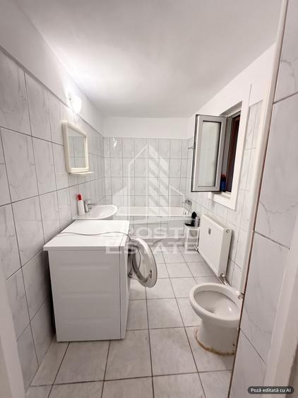 Apartament cu 3 camere decomandat în Mehala