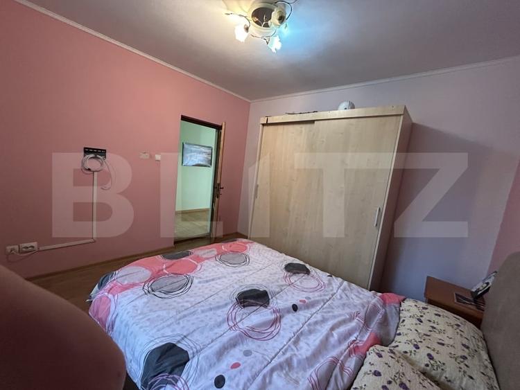 Apartament cu 3 camere decomandat, mobilat în Gherla