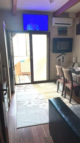 Apartament cu 2 camere decomandat în Est