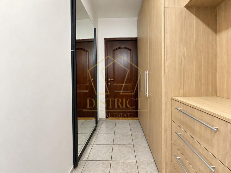 Garsonieră decomandată, mobilată în Complex Studențesc