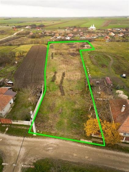 Teren Construcții intravilan de 6032 mp, în Păușa