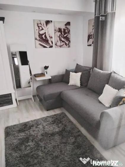 Casă cu 5 camere cu Teren 850 Mp în Firiza