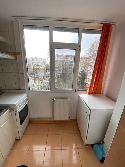 Inchiriere apartament 2 camere, Micro 21 - 5