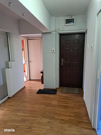 Apartament cu 4 camere decomandat în Lucian Blaga
