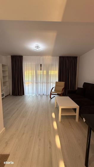 Casă cu 4 camere cu Teren 140 Mp în Central