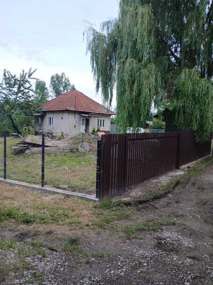 vand casa+ teren la tara zona munte - 2