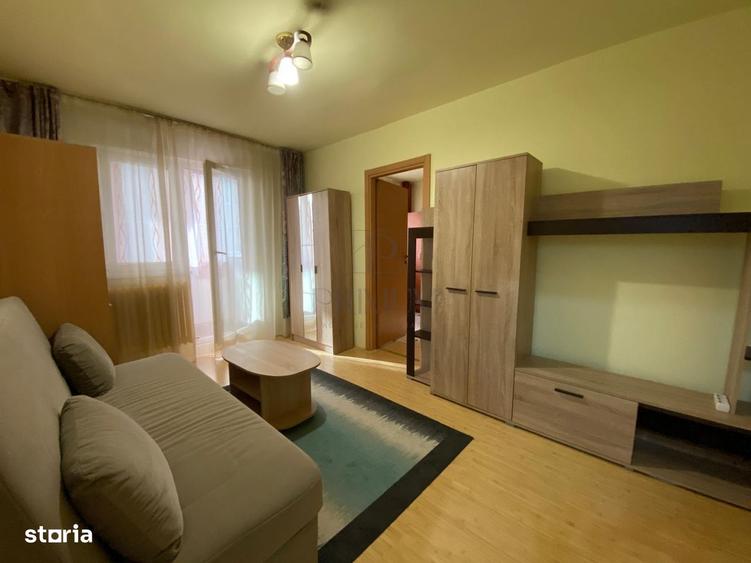 Apartament cu 2 camere semidecomandat în Girocului