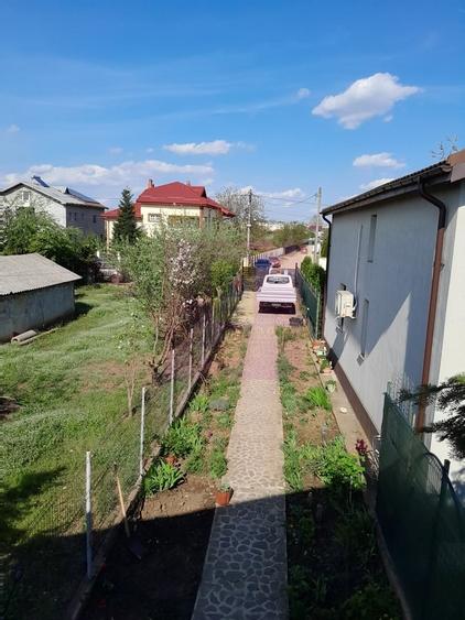 Casă cu 5 camere cu Teren 958 Mp în Central