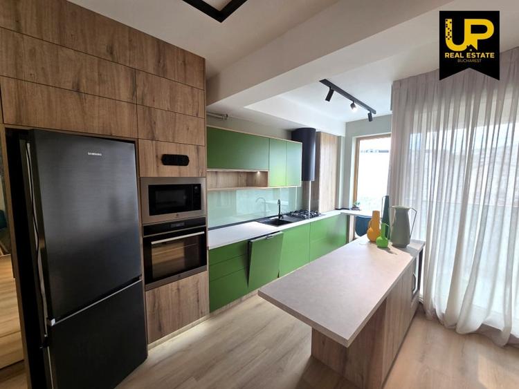 Apartament cu 3 camere semidecomandat, mobilat în Domenii