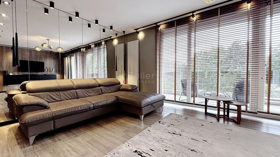 Design Exclusivist - 3