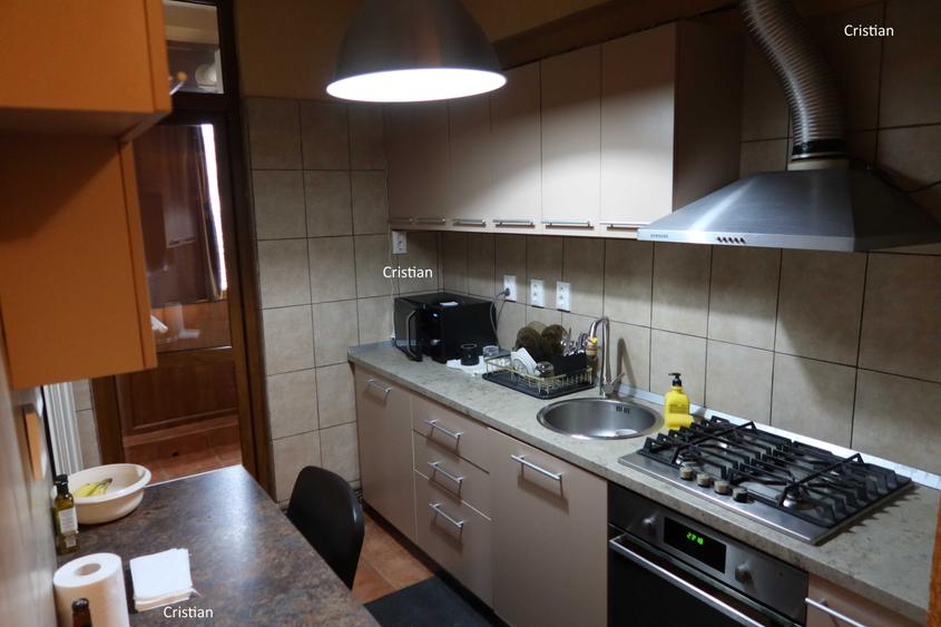 Apartament cu 2 camere decomandat, mobilat în Brâncoveanu