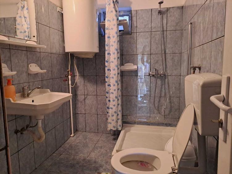 Casă cu 4 camere în Sud