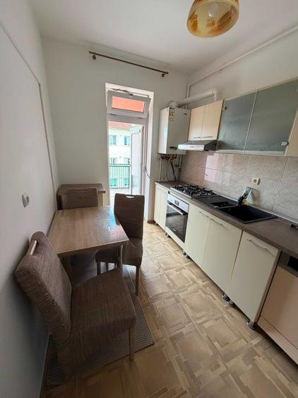 Apartament cu 2 camere decomandat în Ștrand