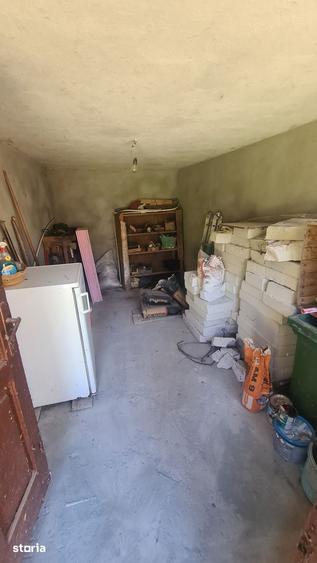 Casă cu 3 camere cu Teren 9815 Mp în Valea Iașului