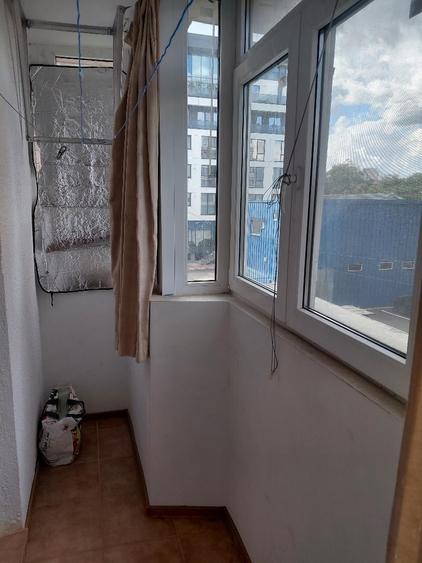 Apartament cu 3 camere decomandat în Decebal