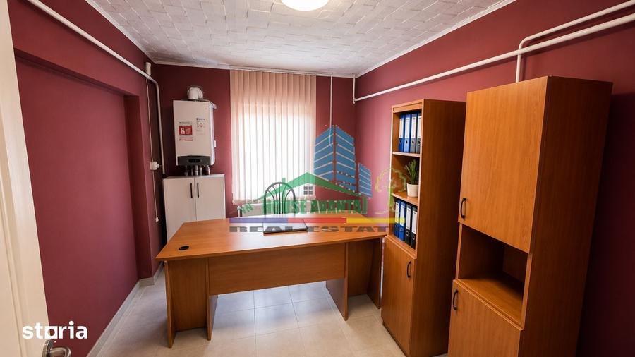 Apartament cu 4 camere decomandat în Ultracentral
