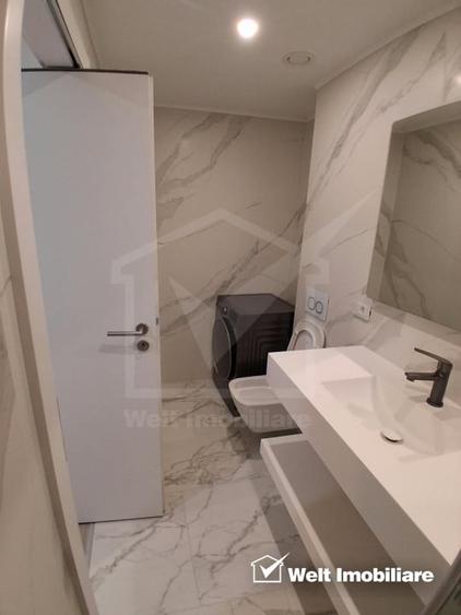 Apartament cu 3 camere semidecomandat, mobilat în Zorilor
