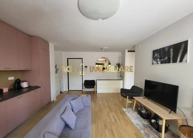 Apartament cu 2 camere semidecomandat, mobilat în Domenii