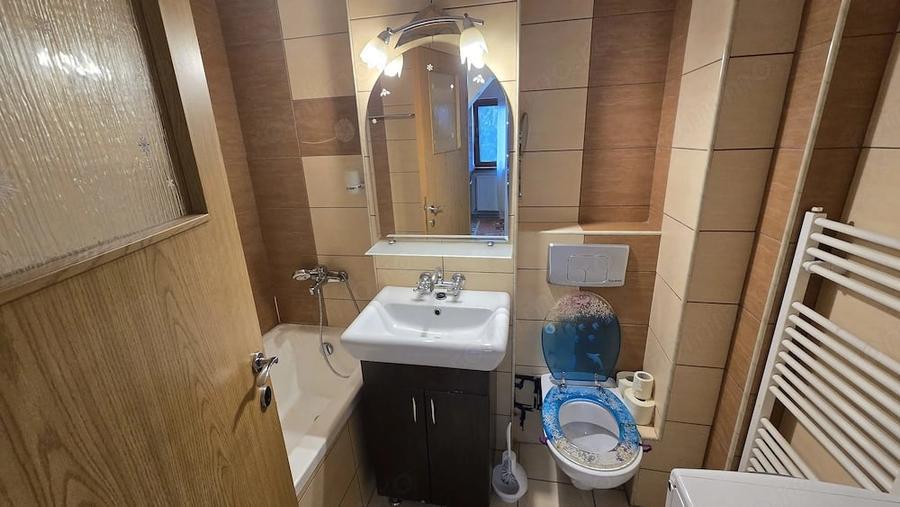 Garsonieră decomandată în Exterior Vest