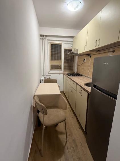 Apartament cu 2 camere nedecomandat, mobilat în Take Ionescu