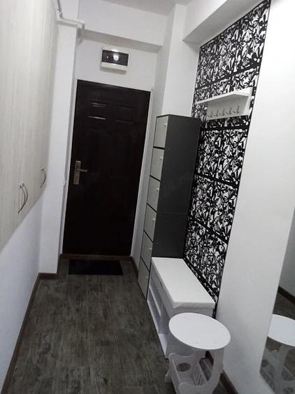 Garsonieră nedecomandată în Apărătorii Patriei