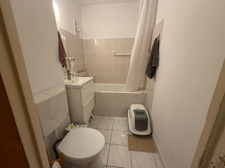 Apartament cu 2 camere semidecomandat în Titan