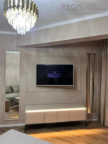 Apartament cu 2 camere decomandat în Sânpetru