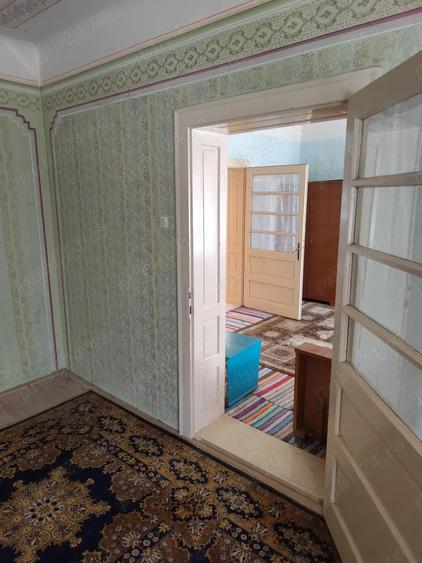 Casă cu 3 camere în Târnova